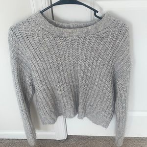 American Eagle grey sweater